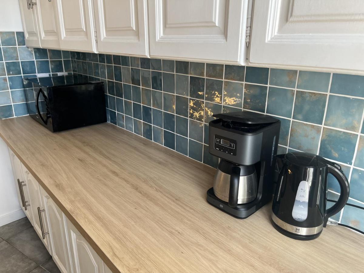 Bel Appartement Кан Екстериор снимка